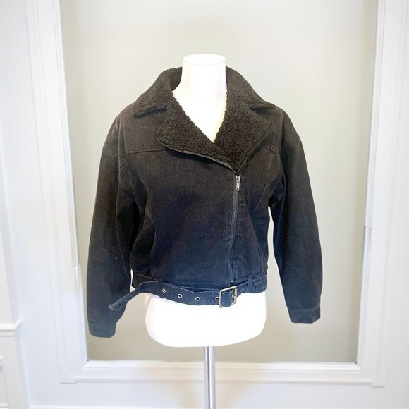 Forever21 Black Denim Jacket - Picture 2 of 6